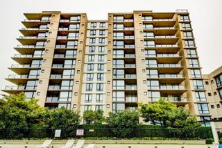 Photo 1: 807 7831 WESTMINSTER Highway in Richmond: Brighouse Condo for sale in "Capri" : MLS®# R2694574