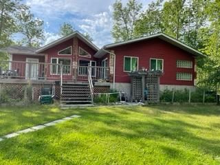 Main Photo: 324 Buffalo Drive in Buffalo Point: R17 Residential for sale : MLS®# 202321093
