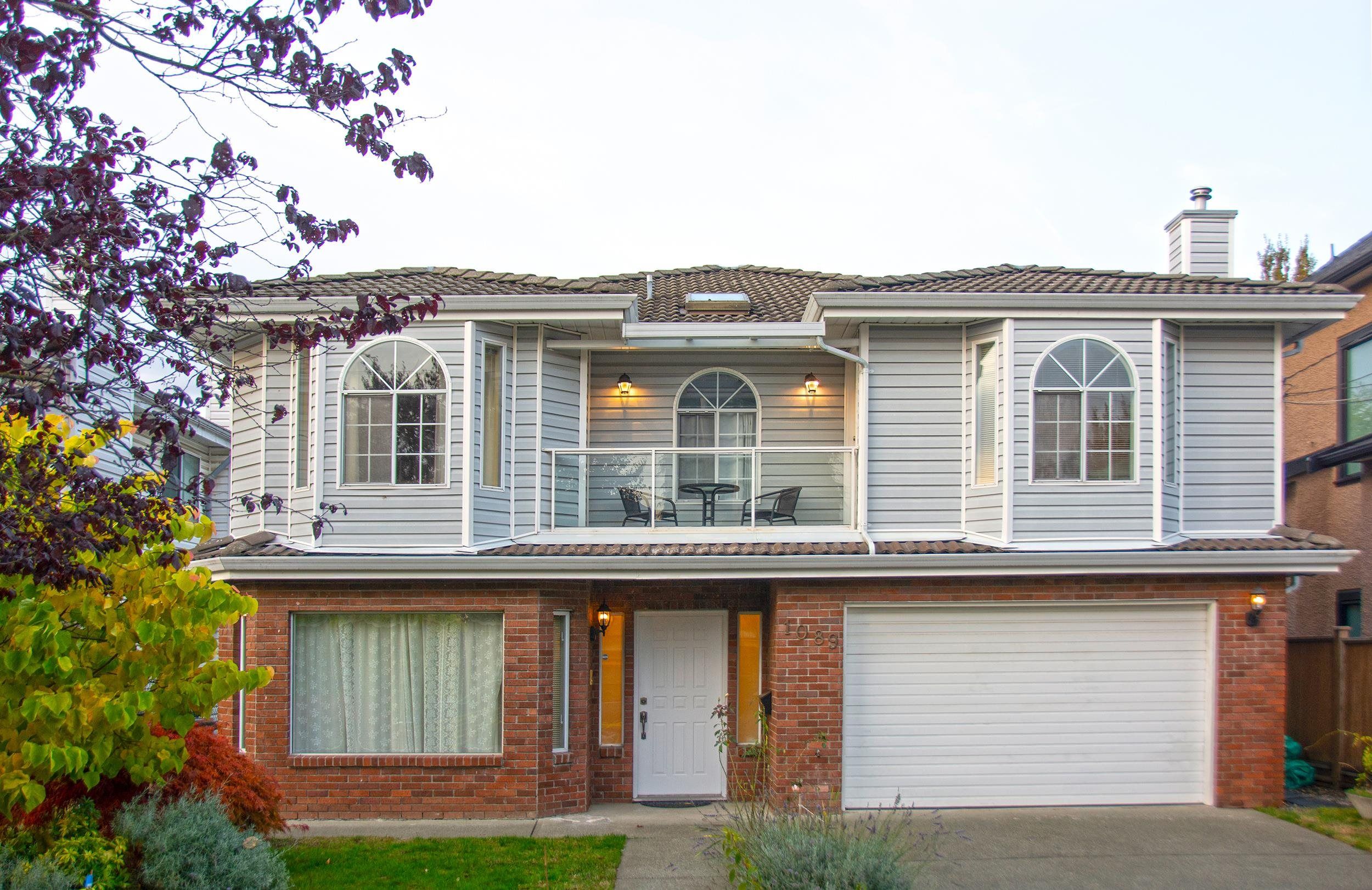 Main Photo: 1089 E 55TH AVENUE in Vancouver: South Vancouver House for sale (Vancouver East)  : MLS®# R2737607