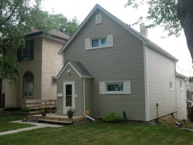 Main Photo: 232 Kitson Street in WINNIPEG: St Boniface Residential for sale (South East Winnipeg)  : MLS®# 1214325