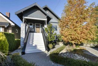 Photo 1: 3693 DUNDAS Street in Vancouver: Hastings Sunrise House for sale in "HASTINGS EAST/SUNRISE" (Vancouver East)  : MLS®# R2419248