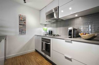 Photo 9: 2105 128 W CORDOVA Street in Vancouver: Downtown VW Condo for sale in "WOODWARDS" (Vancouver West)  : MLS®# R2374821
