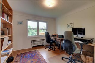 Photo 14: 121 Howe St in Victoria: Vi Fairfield West House for sale : MLS®# 842212