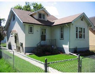 Photo 1: 486 BOYD Avenue in WINNIPEG: North End Residential for sale (North West Winnipeg)  : MLS®# 2815185
