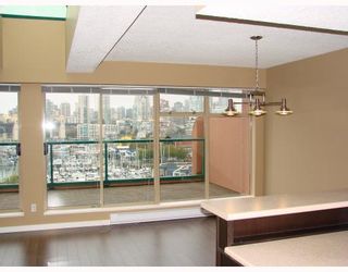 Photo 4: 756 1515 W 2ND Avenue in Vancouver: False Creek Condo for sale in "ISLAND COVE" (Vancouver West)  : MLS®# V681891