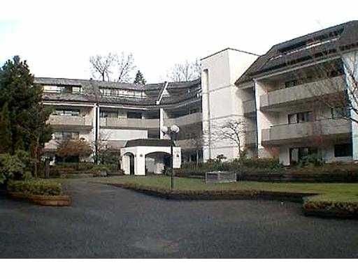 Main Photo: 117 1210 PACIFIC Street in Coquitlam: North Coquitlam Condo for sale : MLS®# V681933