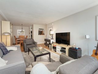 Photo 4: 107 2050 White Birch Rd in Sidney: Si Sidney North-East Condo for sale : MLS®# 960041