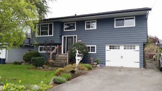 Photo 3: 4758 45 Avenue in Delta: Ladner Elementary House for sale in "LADNER ELEMENTARY" (Ladner)  : MLS®# R2091363