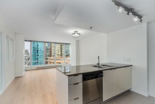 Photo 12: 2105 788 HAMILTON Street in Vancouver: Downtown VW Condo for sale in "TV Towers 1" (Vancouver West)  : MLS®# R2844965