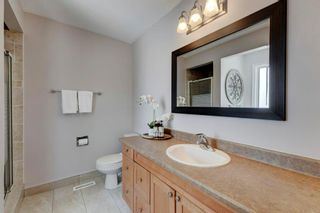 Photo 17: 44 Woodmont Rise SW in Calgary: Woodbine Detached for sale : MLS®# A2033461
