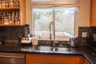 Photo 23: 1632 CONNAUGHT Drive in Port Coquitlam: Lower Mary Hill House for sale : MLS®# R2351496