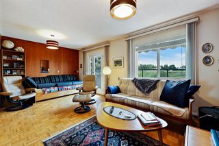Photo 19: 220 Silver Crest Drive NW in Calgary: Silver Springs Detached for sale : MLS®# A1255800