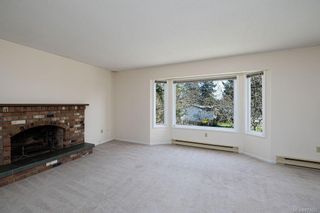 Photo 7: 4208 Morris Dr in Saanich: SE Lake Hill House for sale (Saanich East)  : MLS®# 871625