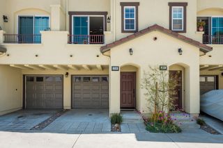 Photo 2: MISSION HILLS Townhouse for sale : 2 bedrooms : 1289 Terracina Ln in San Diego