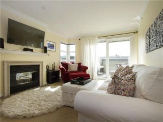 Photo 2: 404 2181 W 12TH Avenue in Vancouver: Kitsilano Condo for sale in "The Carlings" (Vancouver West)  : MLS®# V1111116