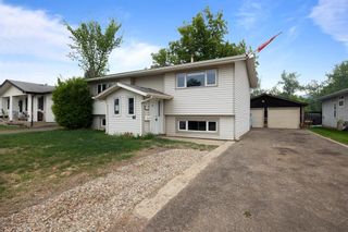Photo 1: 61 Fitzsimmons Avenue: Fort McMurray Detached for sale : MLS®# A2051039