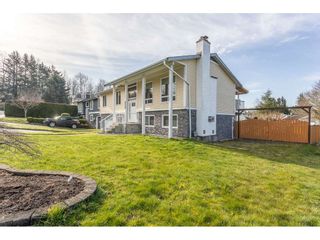 Photo 3: 3721 SANDY HILL ROAD in Abbotsford: Abbotsford East House for sale : MLS®# R2558905