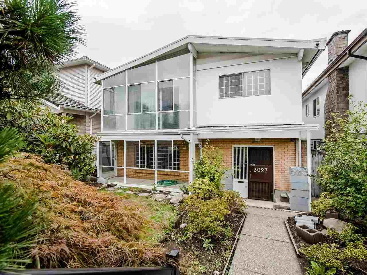 Main Photo: 3027 E 20TH Avenue in Vancouver: Renfrew Heights House for sale in "RENFREW HEIGHTS" (Vancouver East)  : MLS®# R2405968
