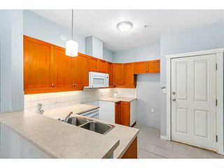 Photo 10: 125 15 SIXTH Avenue in New Westminster: GlenBrooke North Condo for sale in "THE CROFTON" : MLS®# V1099668