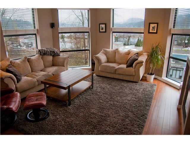 Main Photo: 4010 84 GRANT Street in Port Moody: Port Moody Centre Condo for sale in "THE LIGHTHOUSE" : MLS®# V991918