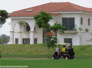 Photo 16: Santa Maria Golf Course