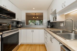 Photo 11: 11 815 TOBRUCK Avenue in North Vancouver: Mosquito Creek Townhouse for sale : MLS®# R2747655