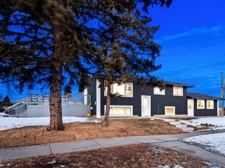 Photo 1: 340 Acadia Drive SE in Calgary: Acadia Detached for sale : MLS®# A2021492