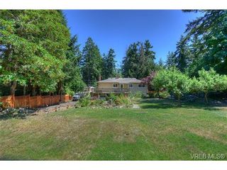 Photo 16: 8650 East Saanich Rd in NORTH SAANICH: NS Dean Park House for sale (North Saanich)  : MLS®# 704797