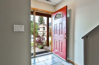 Photo 2: 410 Canyon Close: Canmore Detached for sale : MLS®# C4304841