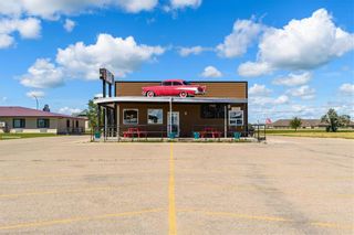 Photo 4: 400 Memorial Drive in Winkler: Industrial / Commercial / Investment for sale (R35 - South Central Plains)  : MLS®# 202217776