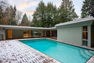 Photo 1: 3941 WESTRIDGE Avenue in West Vancouver: Bayridge House for sale : MLS®# R2741942