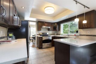 Photo 3: 1282 TERCEL Court in Coquitlam: Upper Eagle Ridge House for sale : MLS®# R2273413