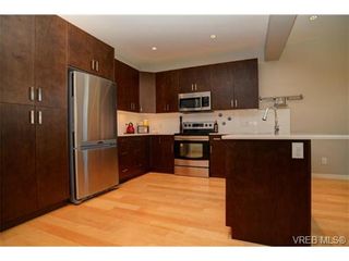 Photo 4: 3240 Navy Crt in VICTORIA: La Walfred House for sale (Langford)  : MLS®# 719011
