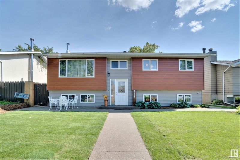 FEATURED LISTING: 10 MILLER Avenue Spruce Grove