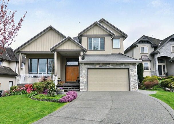Main Photo: 18259 CLAYTONHILL DRIVE in Surrey: Cloverdale BC House for sale (Cloverdale) 