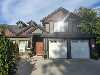 Main Photo: 38826 BUCKLEY Avenue in Squamish: Dentville 1/2 Duplex for sale : MLS®# R2641437