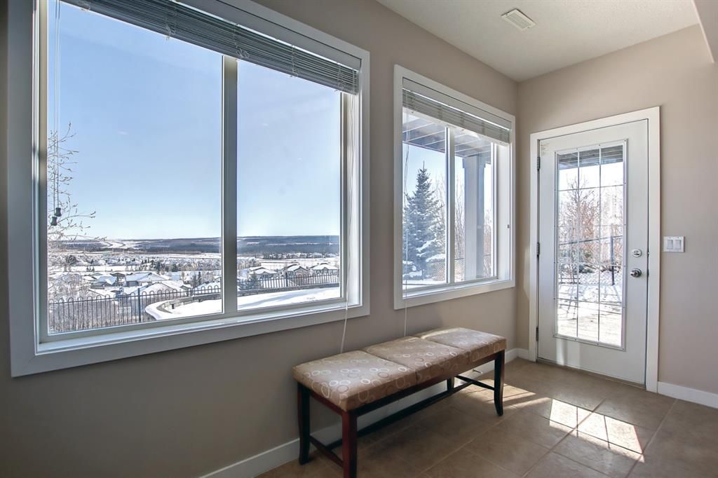 Photo 35: Photos: 158 Springbluff Heights SW in Calgary: Springbank Hill Detached for sale : MLS®# A1186976