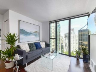 Photo 3: 2106 1331 W GEORGIA Street in Vancouver: Coal Harbour Condo for sale in "The Pointe" (Vancouver West)  : MLS®# R2504782