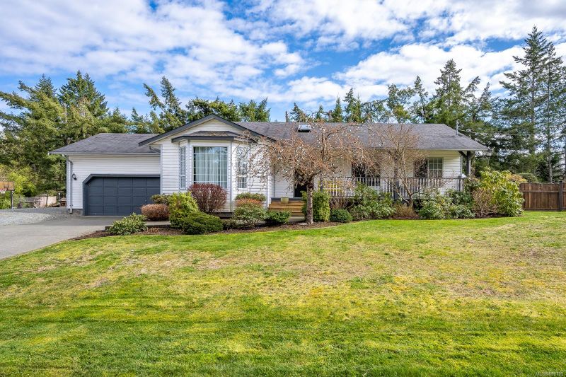 FEATURED LISTING: 2512 Falcon Crest Dr Courtenay