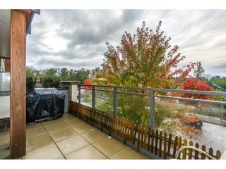 Photo 19: 217 20728 WILLOUGHBY TOWN Centre in Langley: Willoughby Heights Condo for sale in "KENSINGTON" : MLS®# R2214439