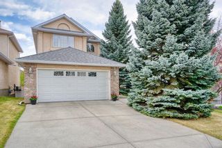 Photo 2: 51 Mt Assiniboine Circle SE in Calgary: McKenzie Lake Detached for sale : MLS®# A1218745