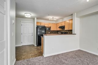 Photo 5: 8108 70 PANAMOUNT Drive NW in Calgary: Panorama Hills Apartment for sale : MLS®# C4299723