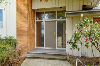 Photo 7: 3557 Redwood Ave in Oak Bay: OB Henderson Single Family Residence for sale : MLS®# 959514