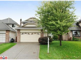 Photo 1: 21368 85B Avenue in Langley: Walnut Grove House for sale in "Forest Hills" : MLS®# F1123454