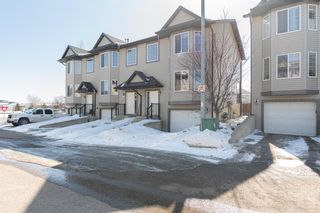 Photo 1: 112 Grizzly Bay: Fort McMurray Row/Townhouse for sale : MLS®# A2039952