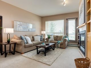 Photo 11: 204 69 SPRINGBOROUGH Court SW in Calgary: Springbank Hill Apartment for sale : MLS®# A1023183