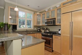 Photo 6: 237 W 11TH AV in Vancouver: Mount Pleasant VW Townhouse for sale (Vancouver West)  : MLS®# V1028529