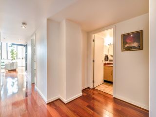 Photo 3: 406 549 COLUMBIA Street in New Westminster: Downtown NW Condo for sale in "C2C Lofts" : MLS®# R2648125