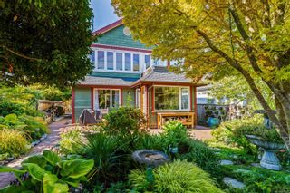 Photo 36: 485 Head St in Esquimalt: Es Esquimalt House for sale : MLS®# 959827