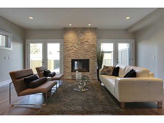 Photo 9: 3332 40 Street SW in CALGARY: Glenbrook Residential Attached for sale (Calgary)  : MLS®# C3548100